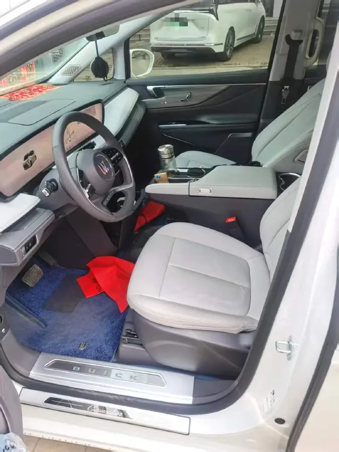 2025 Buick GL8 2.0T 237HP L4 9AT,autocango,china used car exporter,china ev exporter,chinese used car exporter,chinese used ev exporter