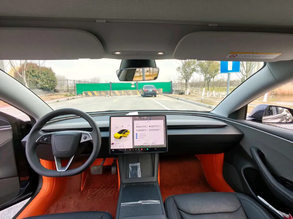 2025 Tesla Model 3 BEV 62.5KWH,autocango,china used car exporter,china ev exporter,chinese used car exporter,chinese used ev exporter