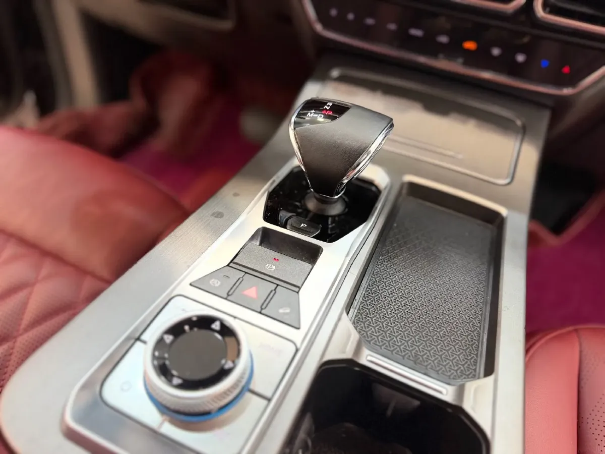 2025 Jetour X70 Plus 1.5T 156HP L4 6DCT,autocango,china used car exporter,china ev exporter,chinese used car exporter,chinese used ev exporter