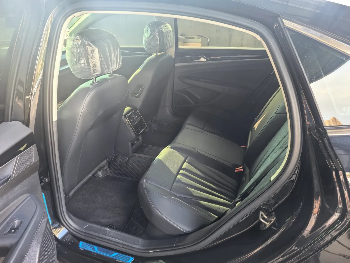 2026 Volkswagen Passat 2.0T 220HP L4 7DCT,autocango,china used car exporter,china ev exporter,chinese used car exporter,chinese used ev exporter