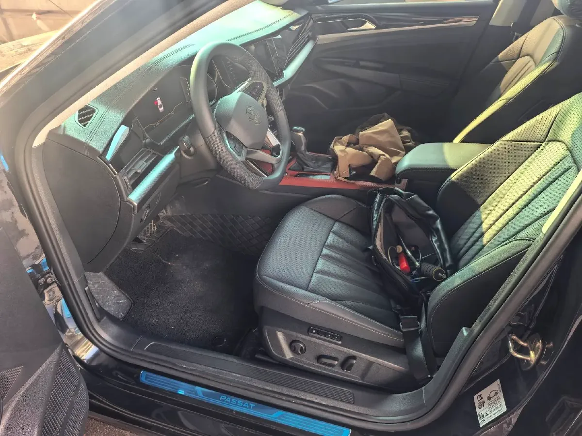 2026 Volkswagen Passat 2.0T 220HP L4 7DCT,autocango,china used car exporter,china ev exporter,chinese used car exporter,chinese used ev exporter