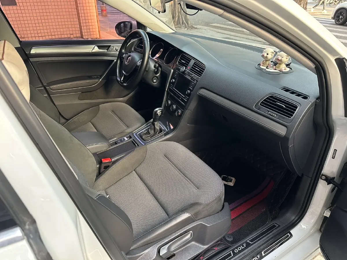 2018 Volkswagen Golf 1.4T 131HP L4 7DCT,autocango,china used car exporter,china ev exporter,chinese used car exporter,chinese used ev exporter