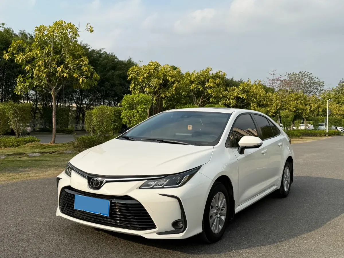 2019 Toyota Corolla 1.2T 116HP L4 CVT,autocango,china used car exporter,china ev exporter,chinese used car exporter,chinese used ev exporter