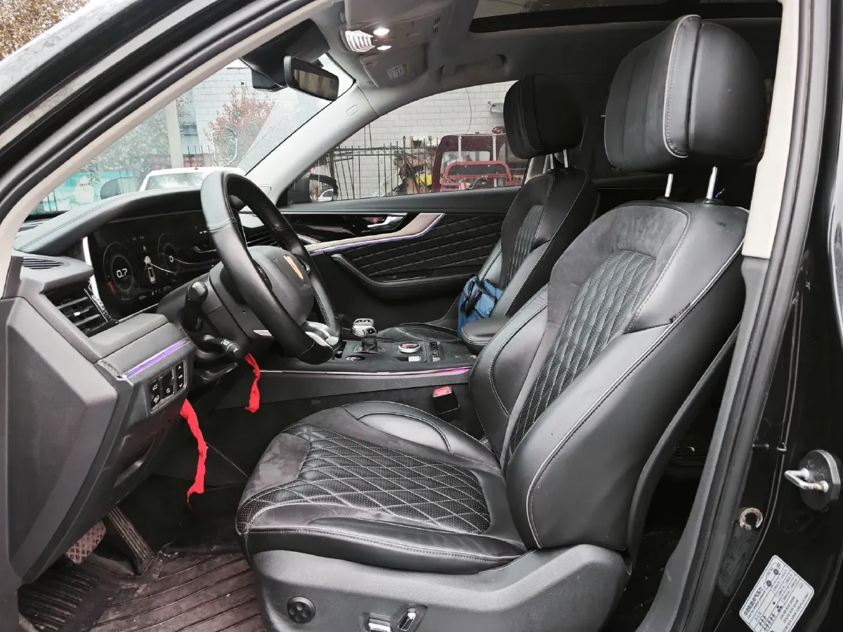 2019 HongQi HS5 2.0T 224HP L4 6AT,autocango,china used car exporter,china ev exporter,chinese used car exporter,chinese used ev exporter