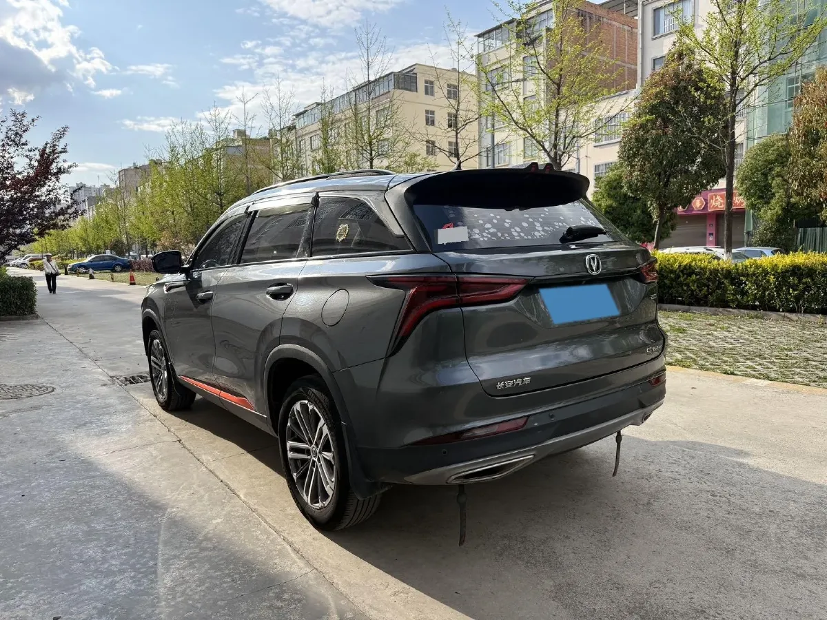 2021 ChangAn CS75 Plus 1.5T 178HP L4 6AT,autocango,china used car exporter,china ev exporter,chinese used car exporter,chinese used ev exporter
