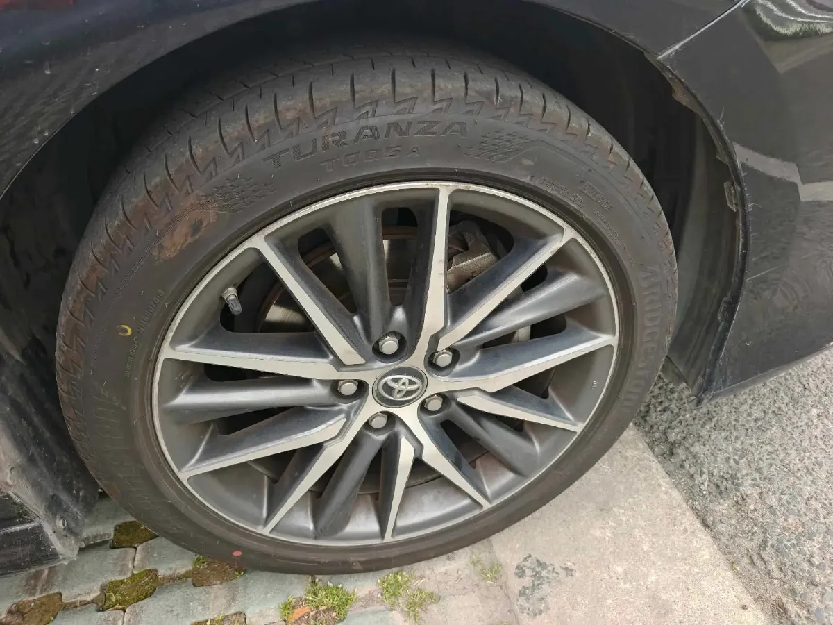 2021 Toyota Camry 2.5L 209HP L4 8AT,autocango,china used car exporter,china ev exporter,chinese used car exporter,chinese used ev exporter