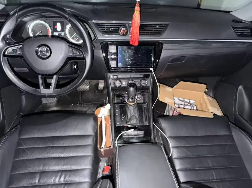 2018 Skoda Kodiak 1.8T 180HP L4 7DCT,autocango,china used car exporter,china ev exporter,chinese used car exporter,chinese used ev exporter