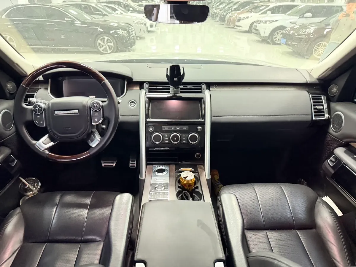 2017 Land Rover Discovery Sport 2.0T 241HP L4 9AT,autocango,china used car exporter,china ev exporter,chinese used car exporter,chinese used ev exporter