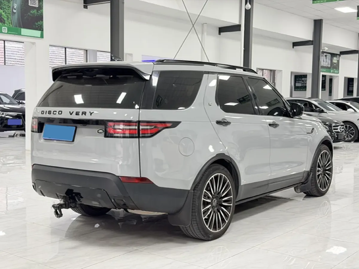 2017 Land Rover Discovery Sport 2.0T 241HP L4 9AT,autocango,china used car exporter,china ev exporter,chinese used car exporter,chinese used ev exporter