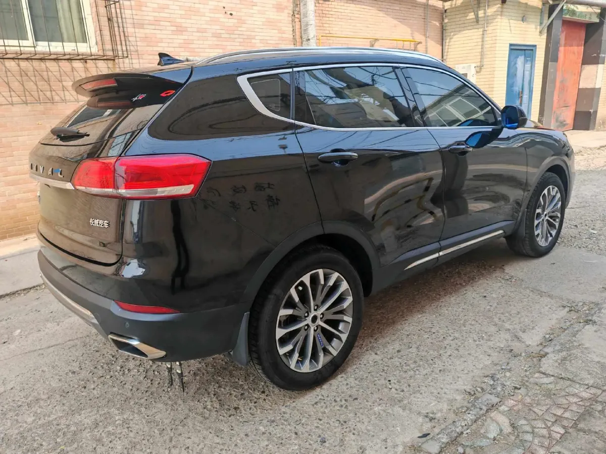 2017 Haval H6 1.5T 169HP L4 7DCT,autocango,china used car exporter,china ev exporter,chinese used car exporter,chinese used ev exporter
