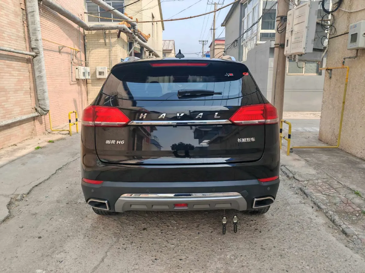 2017 Haval H6 1.5T 169HP L4 7DCT,autocango,china used car exporter,china ev exporter,chinese used car exporter,chinese used ev exporter
