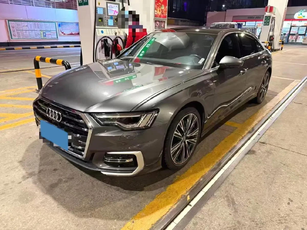 2020 Audi A6L 2.0T 224HP L4 7DCT,autocango,china used car exporter,china ev exporter,chinese used car exporter,chinese used ev exporter
