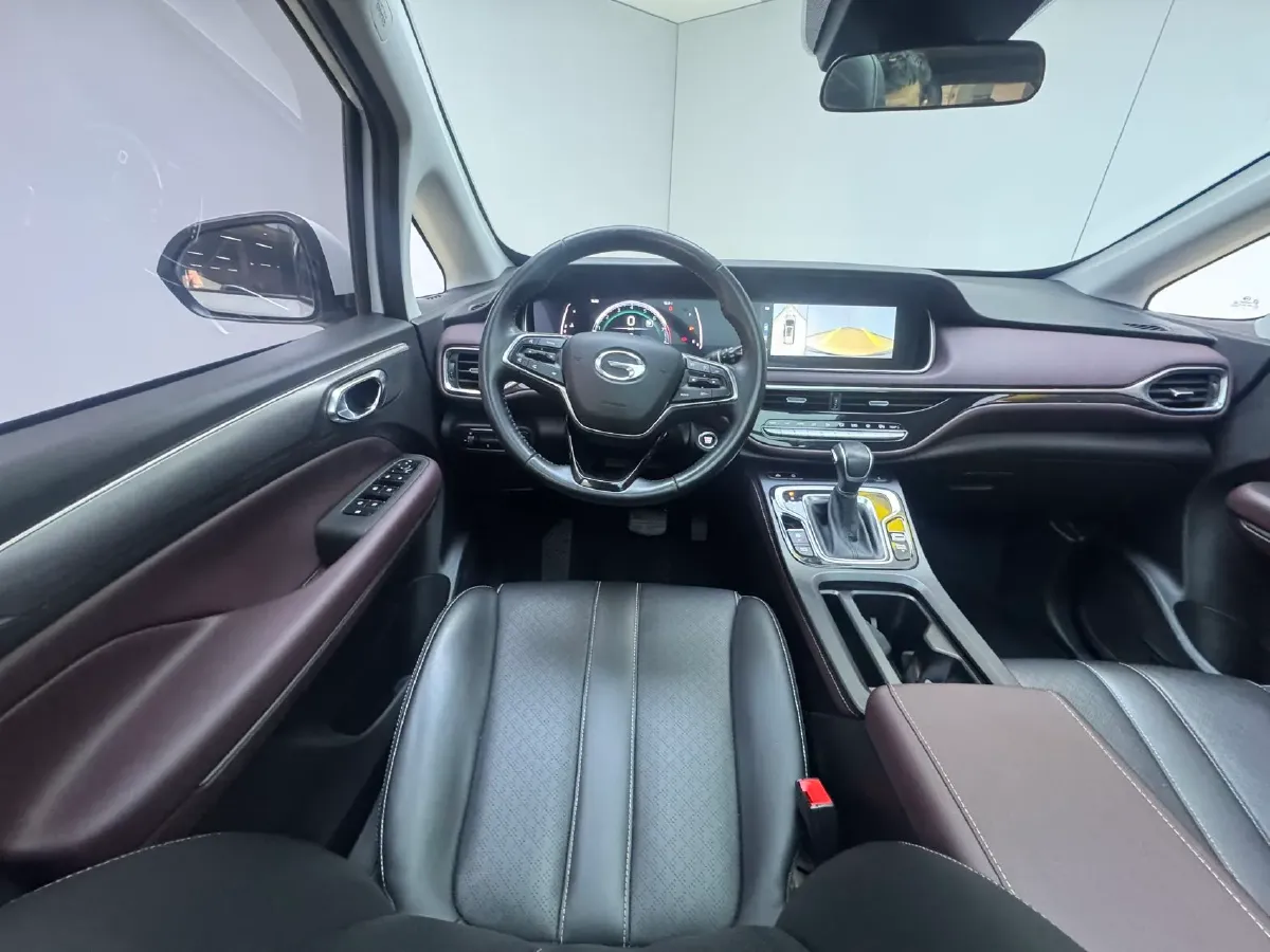 2021 GAC Trumpchi M6 1.5T 169HP L4 7DCT,autocango,china used car exporter,china ev exporter,chinese used car exporter,chinese used ev exporter