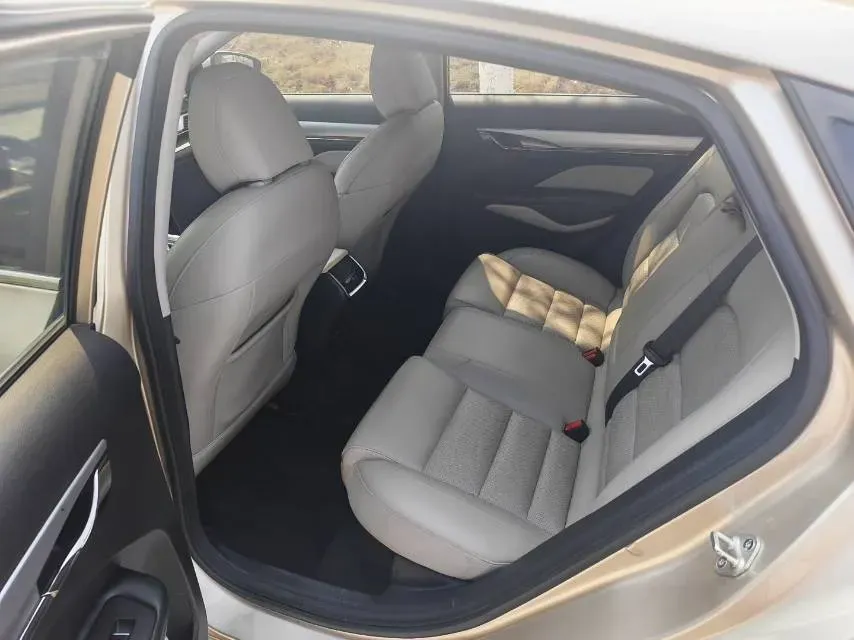 2018 Geely Binray 1.4T 133HP L4 CVT,autocango,china used car exporter,china ev exporter,chinese used car exporter,chinese used ev exporter