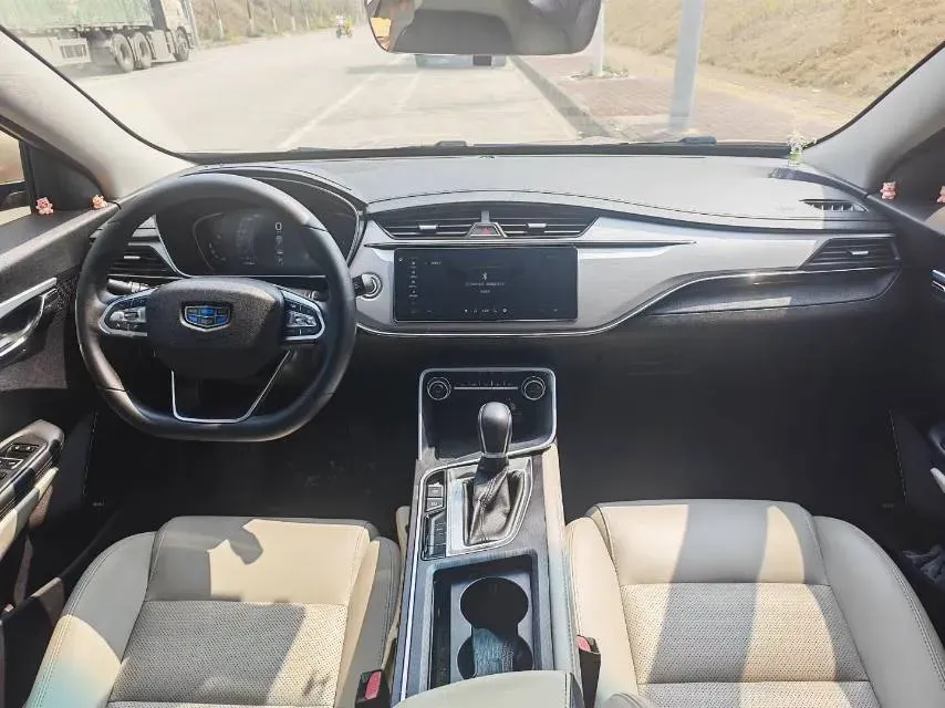 2018 Geely Binray 1.4T 133HP L4 CVT,autocango,china used car exporter,china ev exporter,chinese used car exporter,chinese used ev exporter