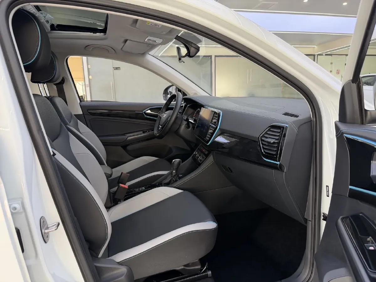 2023 Jetta VS5 1.4T 150HP L4 6AT,autocango,china used car exporter,china ev exporter,chinese used car exporter,chinese used ev exporter