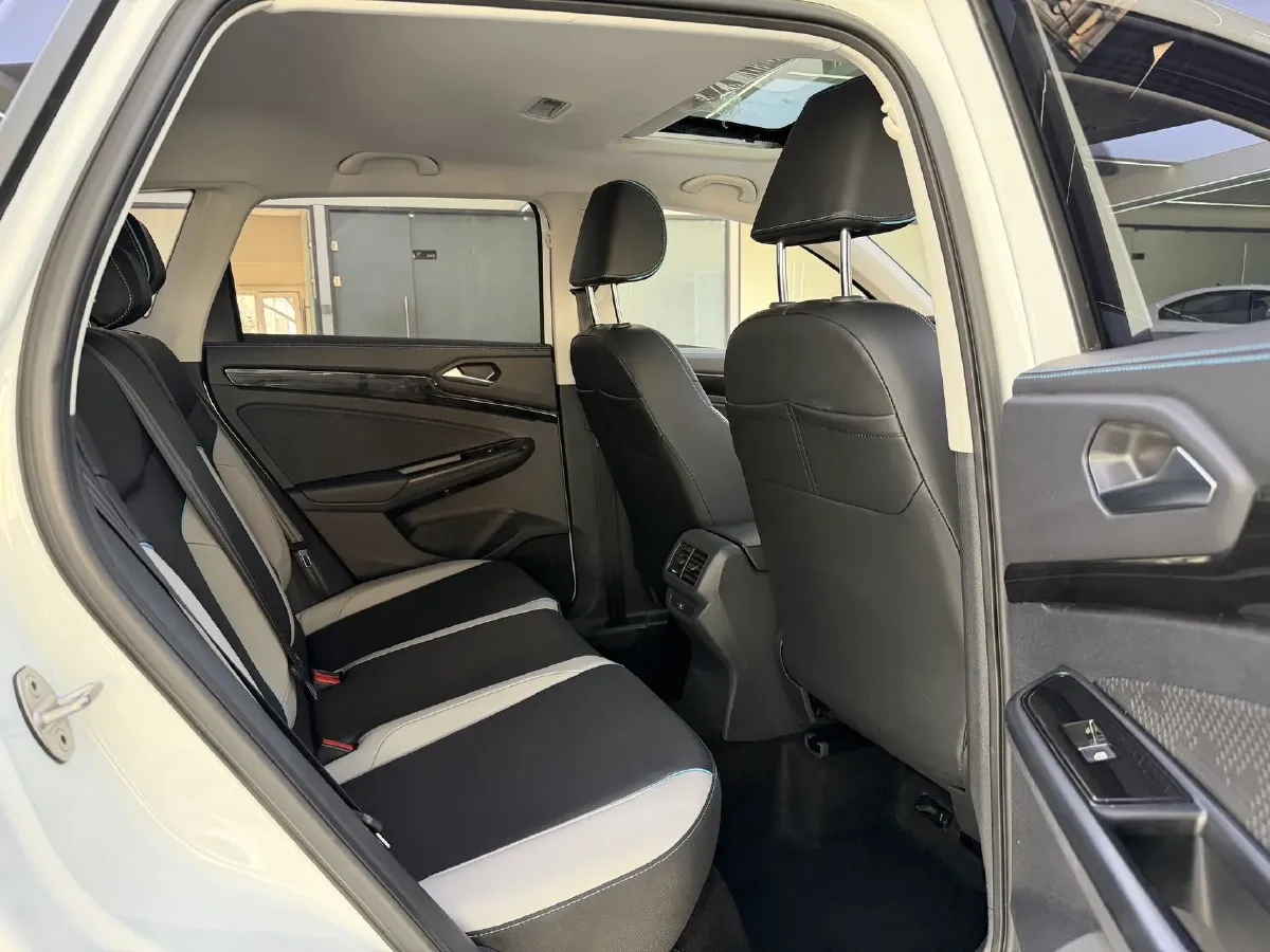 2023 Jetta VS5 1.4T 150HP L4 6AT,autocango,china used car exporter,china ev exporter,chinese used car exporter,chinese used ev exporter