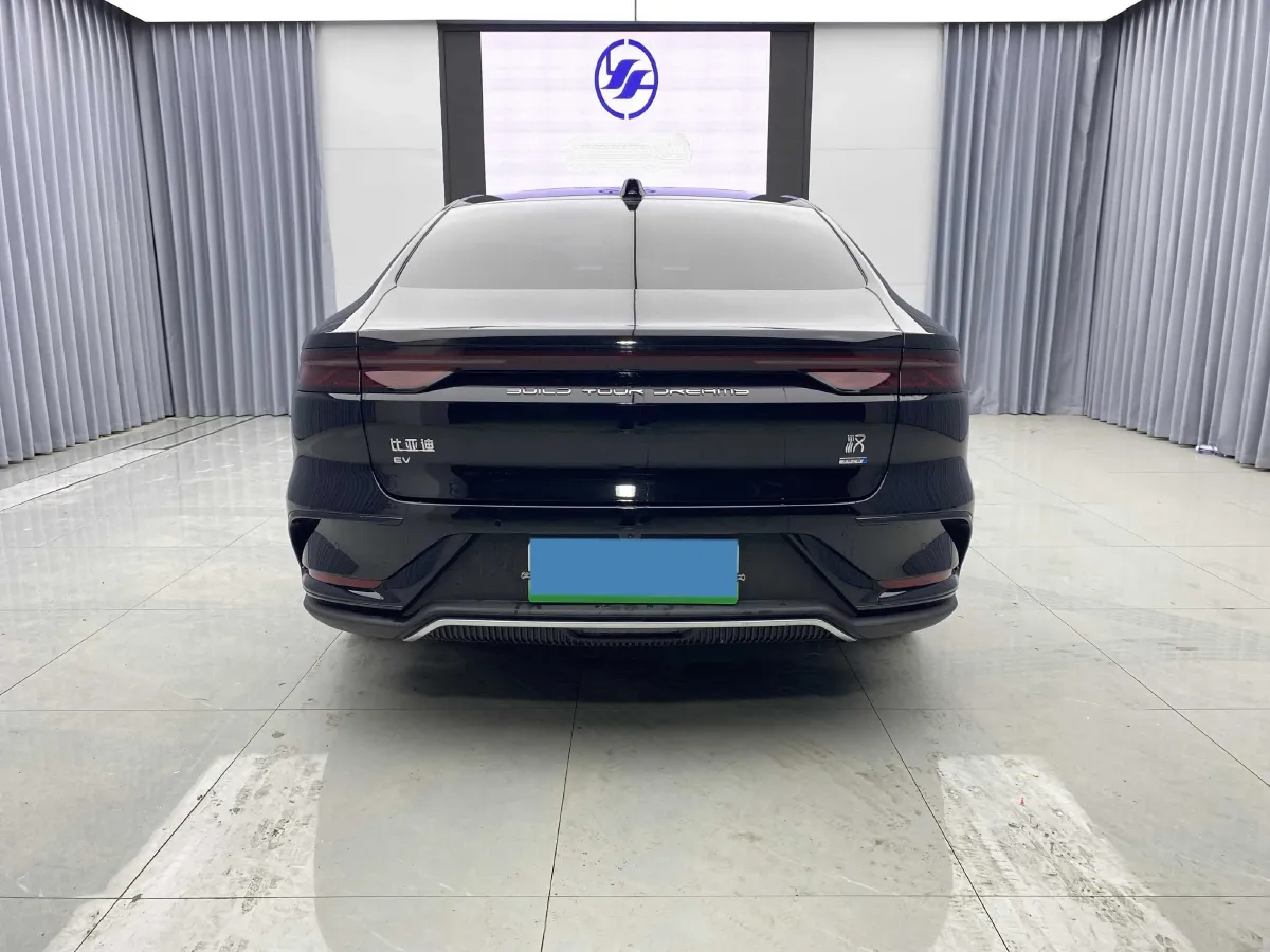 2025 BYD Han BEV 60.48KWH,autocango,china used car exporter,china ev exporter,chinese used car exporter,chinese used ev exporter