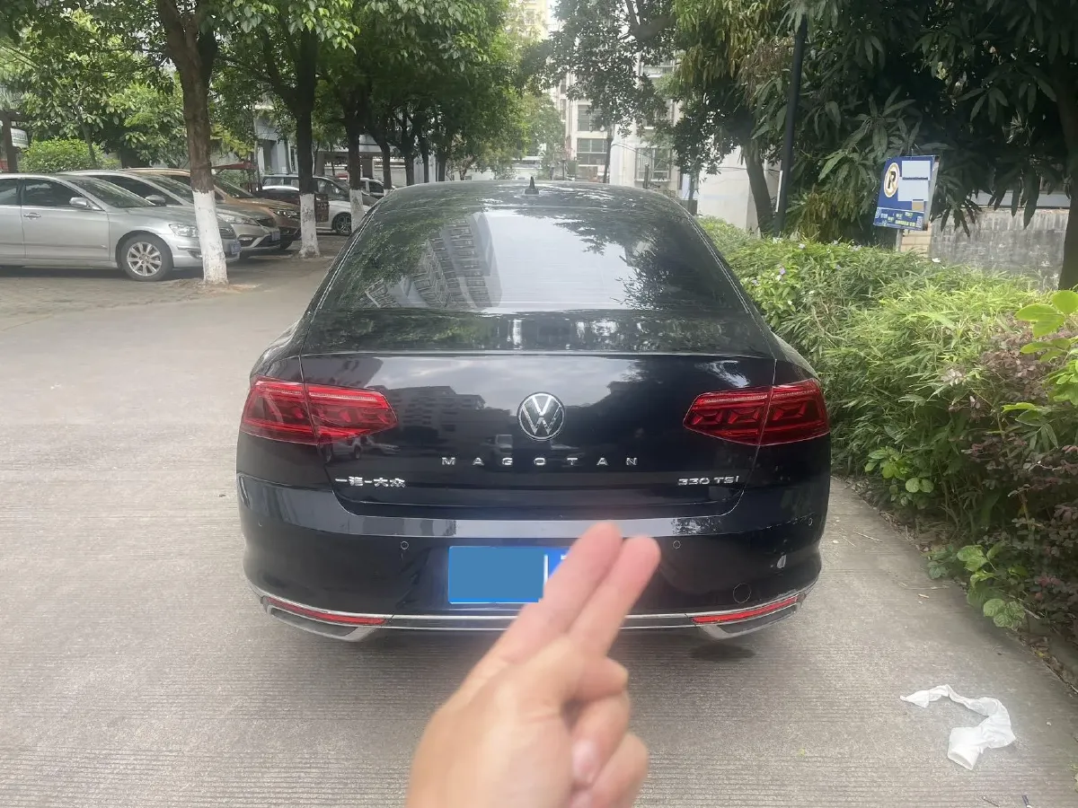 2020 Volkswagen Magotan 2.0T 186HP L4 7DCT,autocango,china used car exporter,china ev exporter,chinese used car exporter,chinese used ev exporter