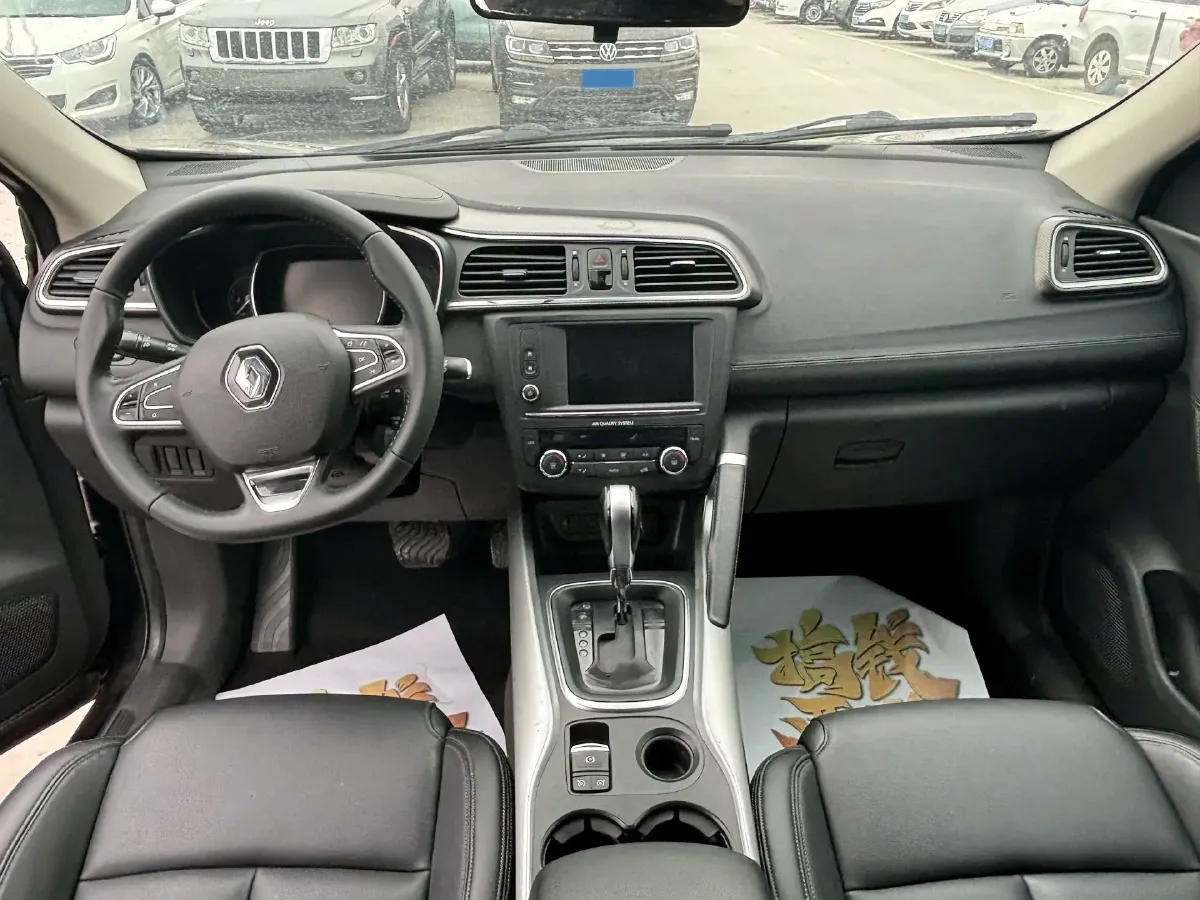 2017 Renault Kadjar 2.0L 150HP L4 CVT,autocango,china used car exporter,china ev exporter,chinese used car exporter,chinese used ev exporter