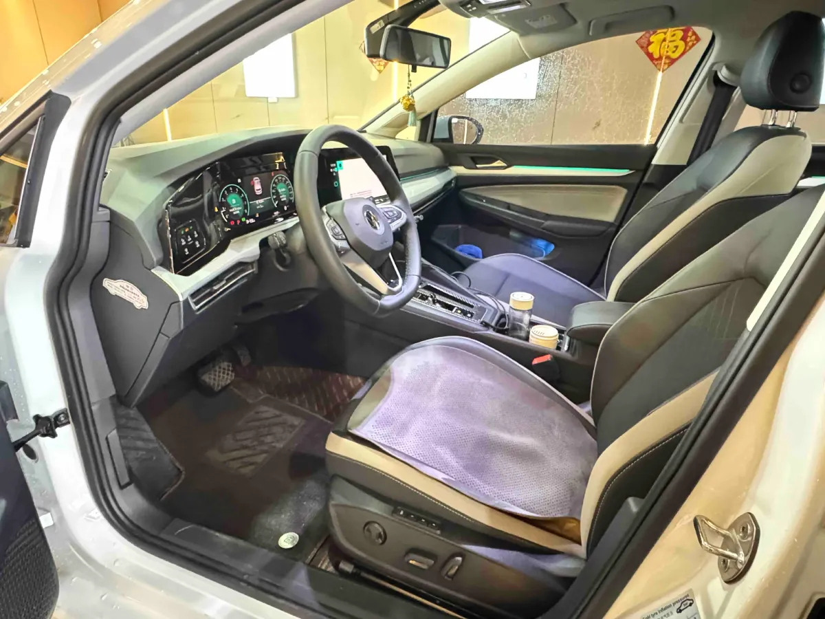 2024 Volkswagen Golf 1.4T 150HP L4 7DCT,autocango,china used car exporter,china ev exporter,chinese used car exporter,chinese used ev exporter