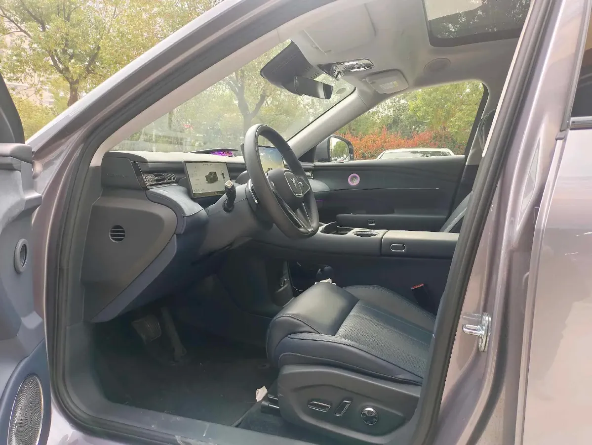 2025 Voyah FREE REEV 129HP REEV,autocango,china used car exporter,china ev exporter,chinese used car exporter,chinese used ev exporter