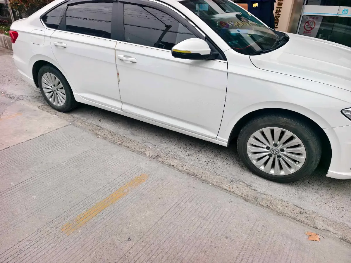 2018 Volkswagen Lavida 1.2T 116HP L4 7DCT,autocango,china used car exporter,china ev exporter,chinese used car exporter,chinese used ev exporter