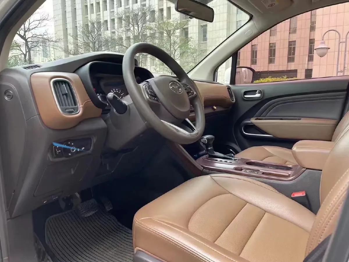 2017 GAC Trumpchi GS3 1.3T 137HP L4 6AT,autocango,china used car exporter,china ev exporter,chinese used car exporter,chinese used ev exporter