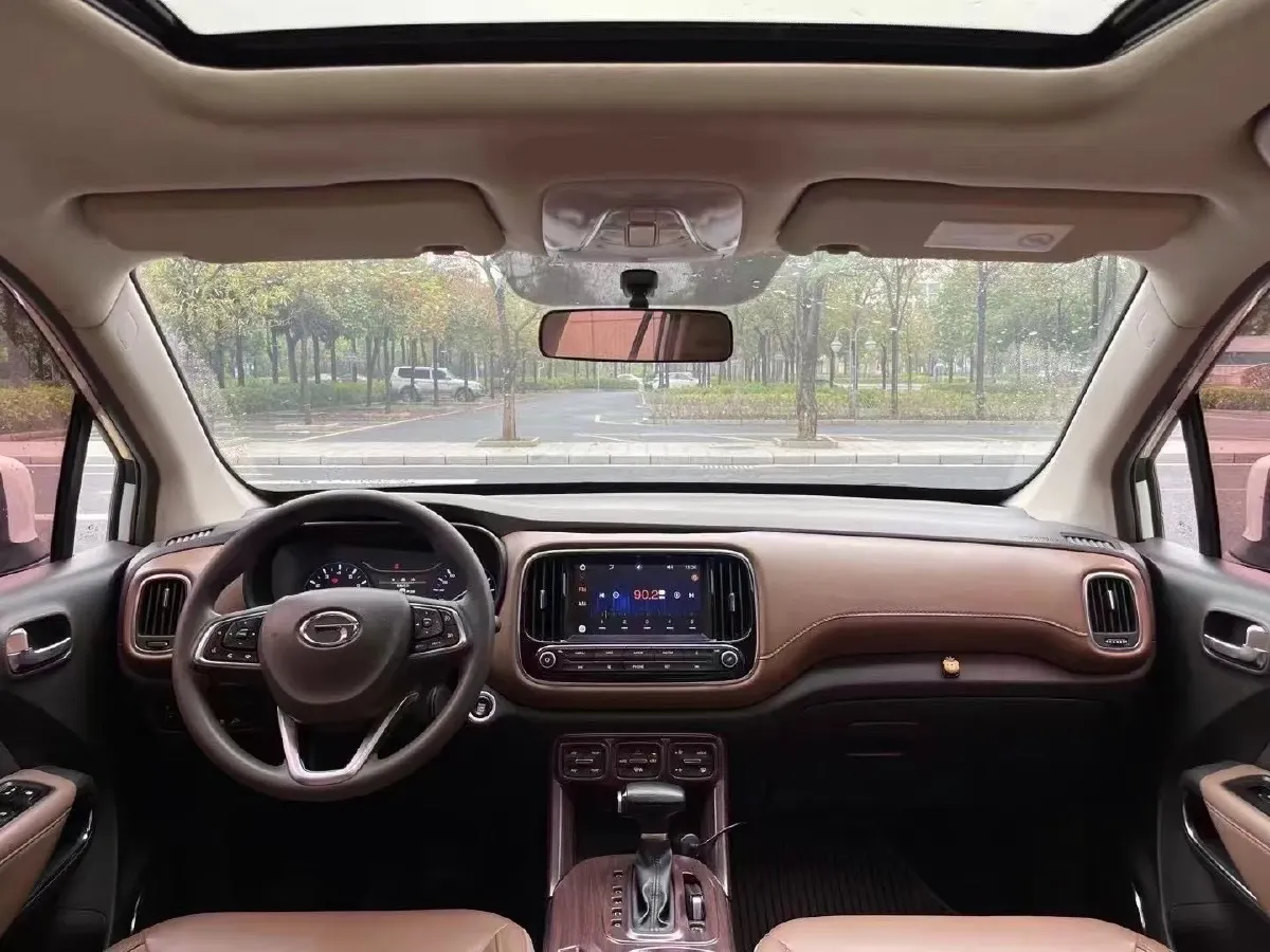 2017 GAC Trumpchi GS3 1.3T 137HP L4 6AT,autocango,china used car exporter,china ev exporter,chinese used car exporter,chinese used ev exporter