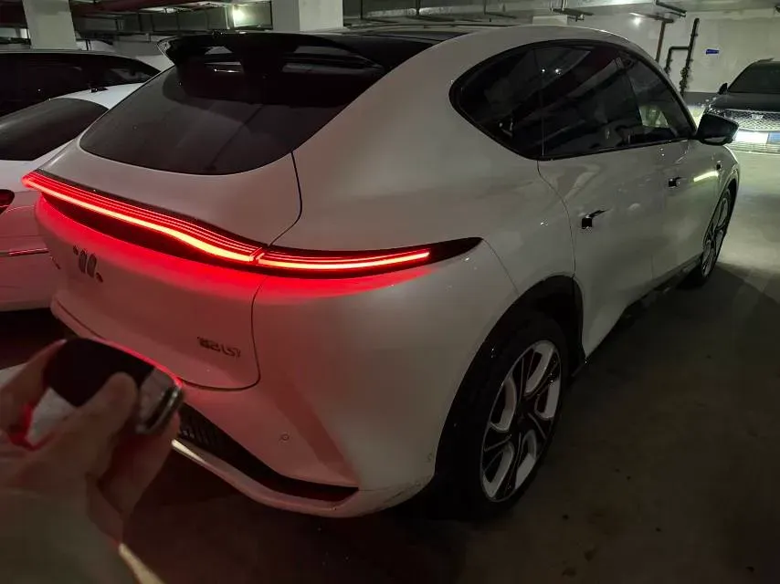 2023 IM LS7 BEV 100KWH,autocango,china used car exporter,china ev exporter,chinese used car exporter,chinese used ev exporter