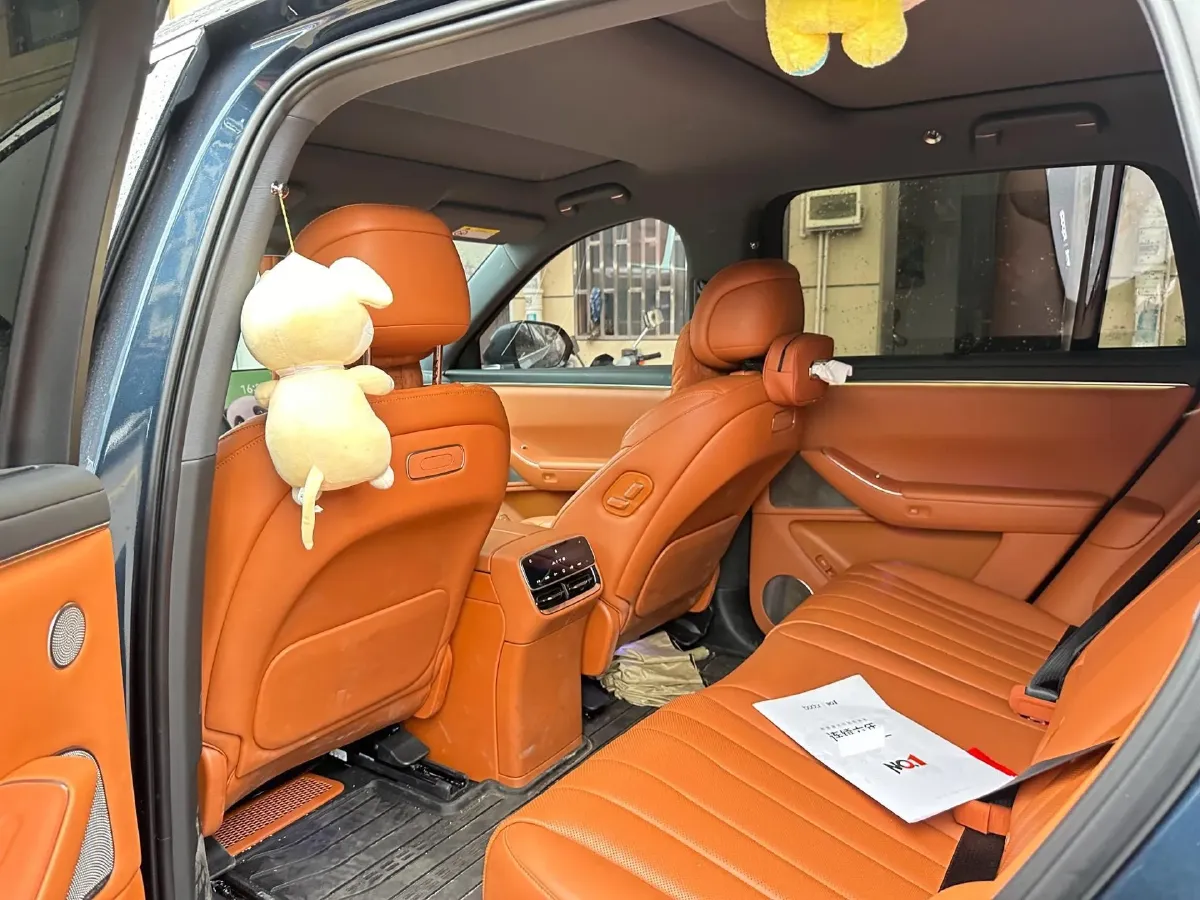 2026 AITO AITO M7 REEV 160HP REEV,autocango,china used car exporter,china ev exporter,chinese used car exporter,chinese used ev exporter