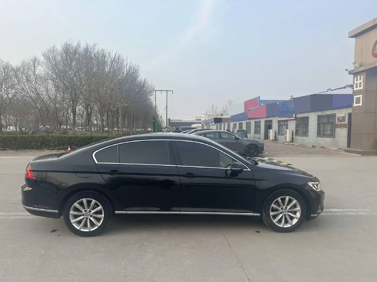 2019 Chevrolet Malibu XL 2.0T 241HP L4 9AT,autocango,china used car exporter,china ev exporter,chinese used car exporter,chinese used ev exporter