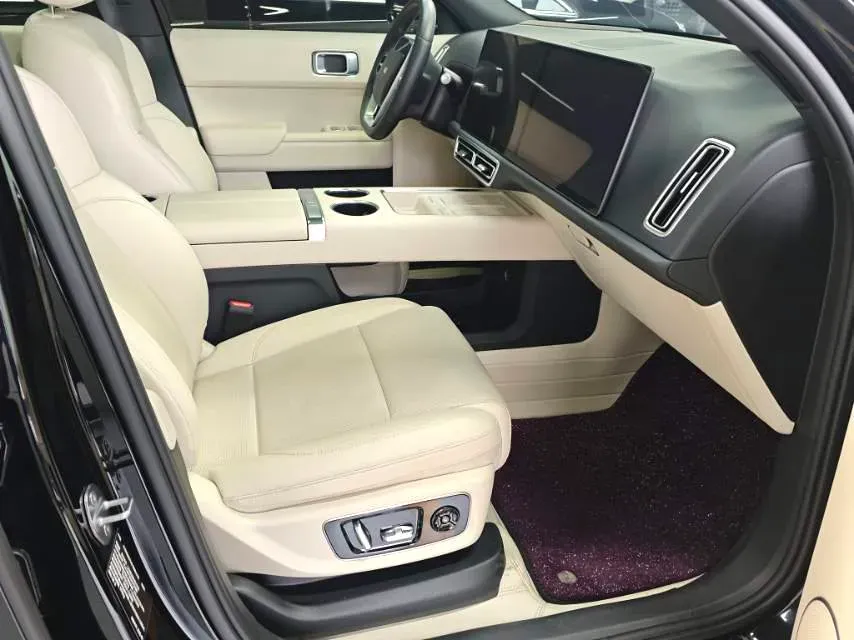 2024 Li L9 Range Extended 154HP REEV 52.3KWH,autocango,china used car exporter,china ev exporter,chinese used car exporter,chinese used ev exporter