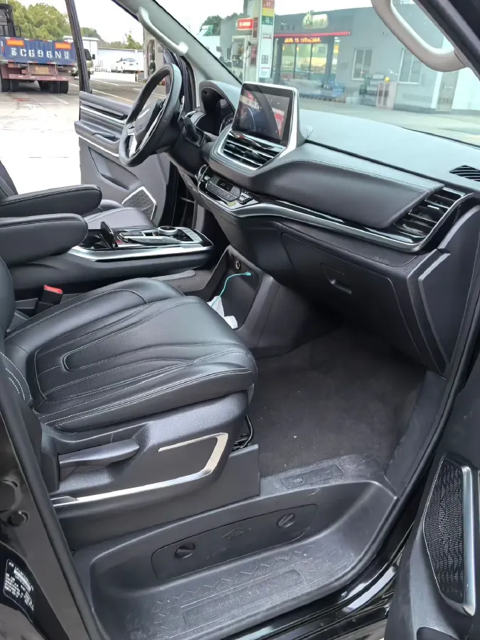 2020 MAXUS G20 2.0T 224HP L4 8AT,autocango,china used car exporter,china ev exporter,chinese used car exporter,chinese used ev exporter