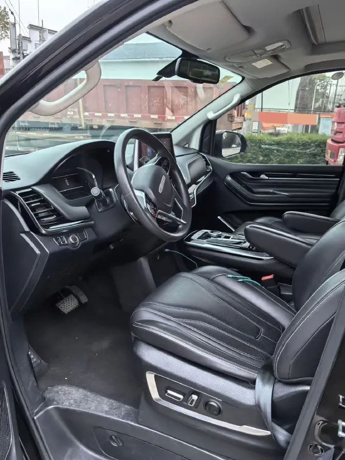 2020 MAXUS G20 2.0T 224HP L4 8AT,autocango,china used car exporter,china ev exporter,chinese used car exporter,chinese used ev exporter