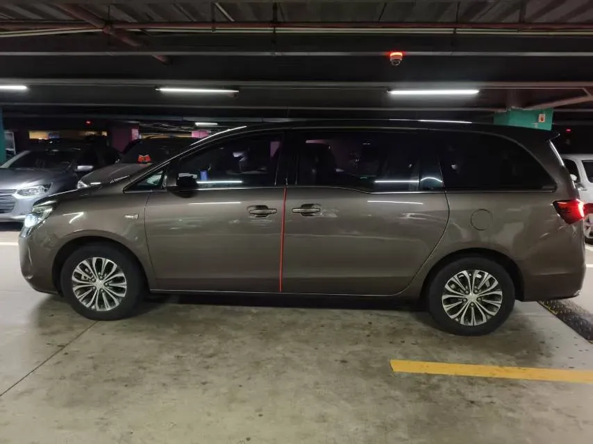 2021 Buick GL8 2.0T 237HP L4 9AT,autocango,china used car exporter,china ev exporter,chinese used car exporter,chinese used ev exporter