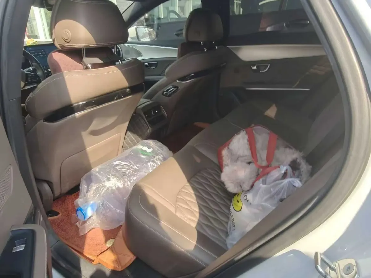 2024 BYD Han 1.5T 139HP L4 E-CVT PHEV 18.316KWH,autocango,china used car exporter,china ev exporter,chinese used car exporter,chinese used ev exporter