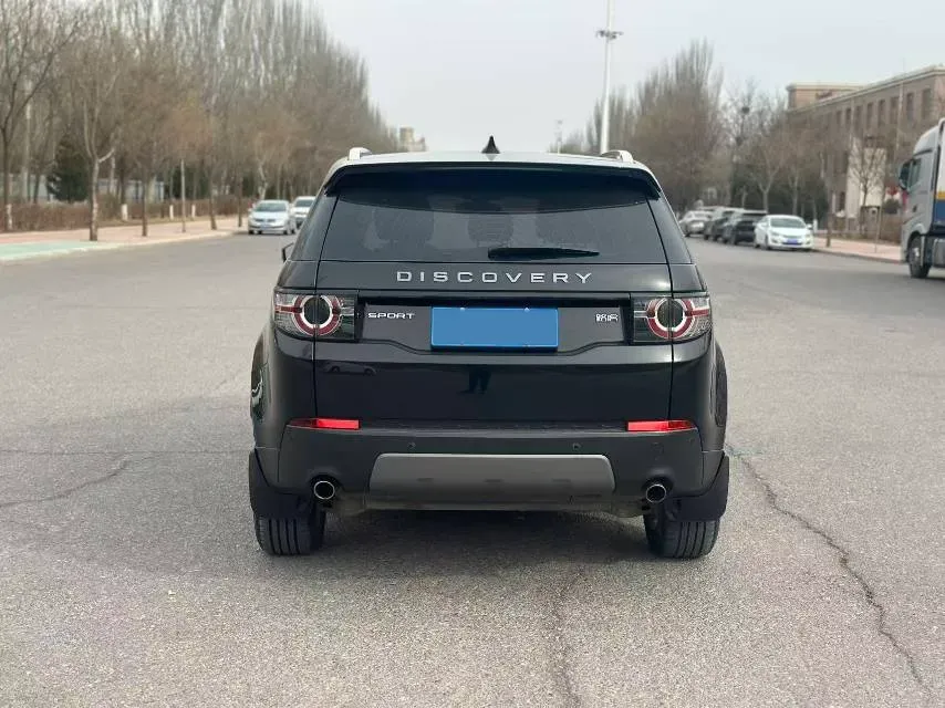 2018 Land Rover Discovery Sport 2.0T 241HP L4 9AT,autocango,china used car exporter,china ev exporter,chinese used car exporter,chinese used ev exporter