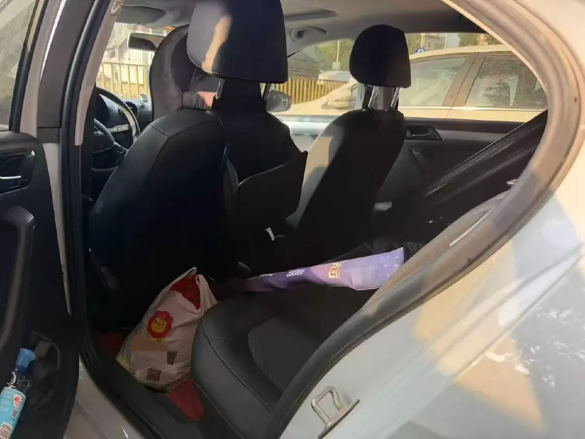 2019 Jetta VA3 1.5L 112HP L4 5MT,autocango,china used car exporter,china ev exporter,chinese used car exporter,chinese used ev exporter