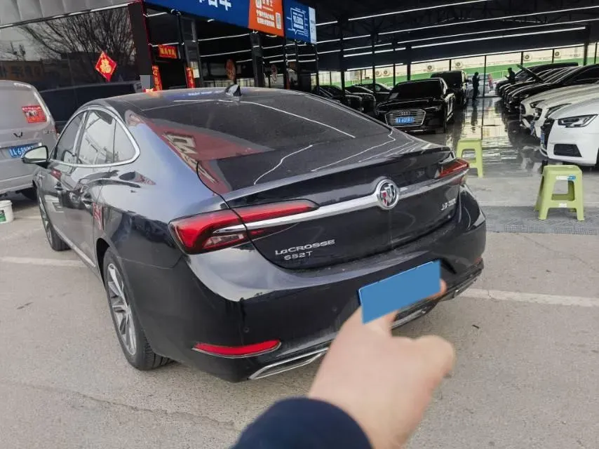 2021 Buick Larcosse 2.0T 237HP L4 9AT,autocango,china used car exporter,china ev exporter,chinese used car exporter,chinese used ev exporter