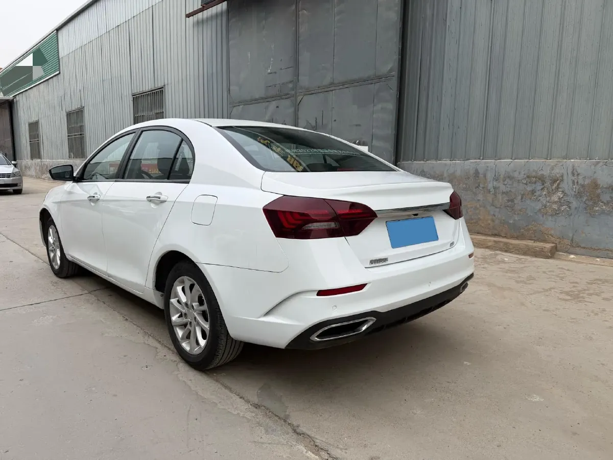2020 Geely Emgrand 1.5L 109HP L4 5MT,autocango,china used car exporter,china ev exporter,chinese used car exporter,chinese used ev exporter