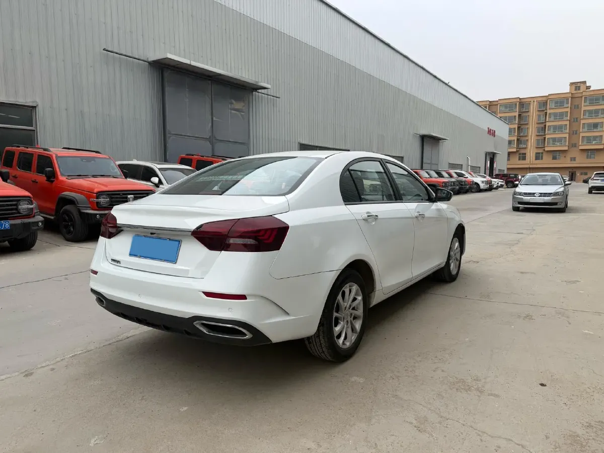 2020 Geely Emgrand 1.5L 109HP L4 5MT,autocango,china used car exporter,china ev exporter,chinese used car exporter,chinese used ev exporter