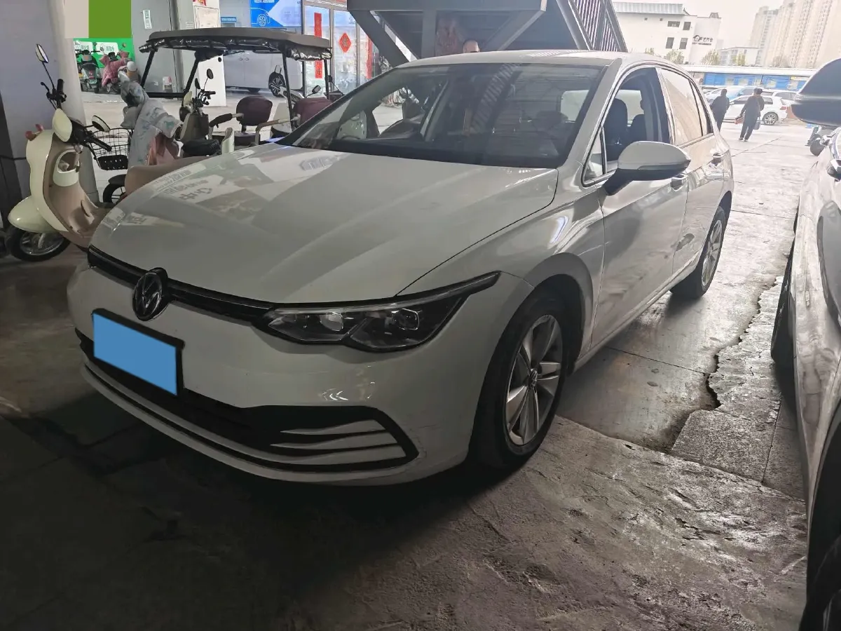 2023 Volkswagen Golf 1.2T 116HP L4 7DCT,autocango,china used car exporter,china ev exporter,chinese used car exporter,chinese used ev exporter