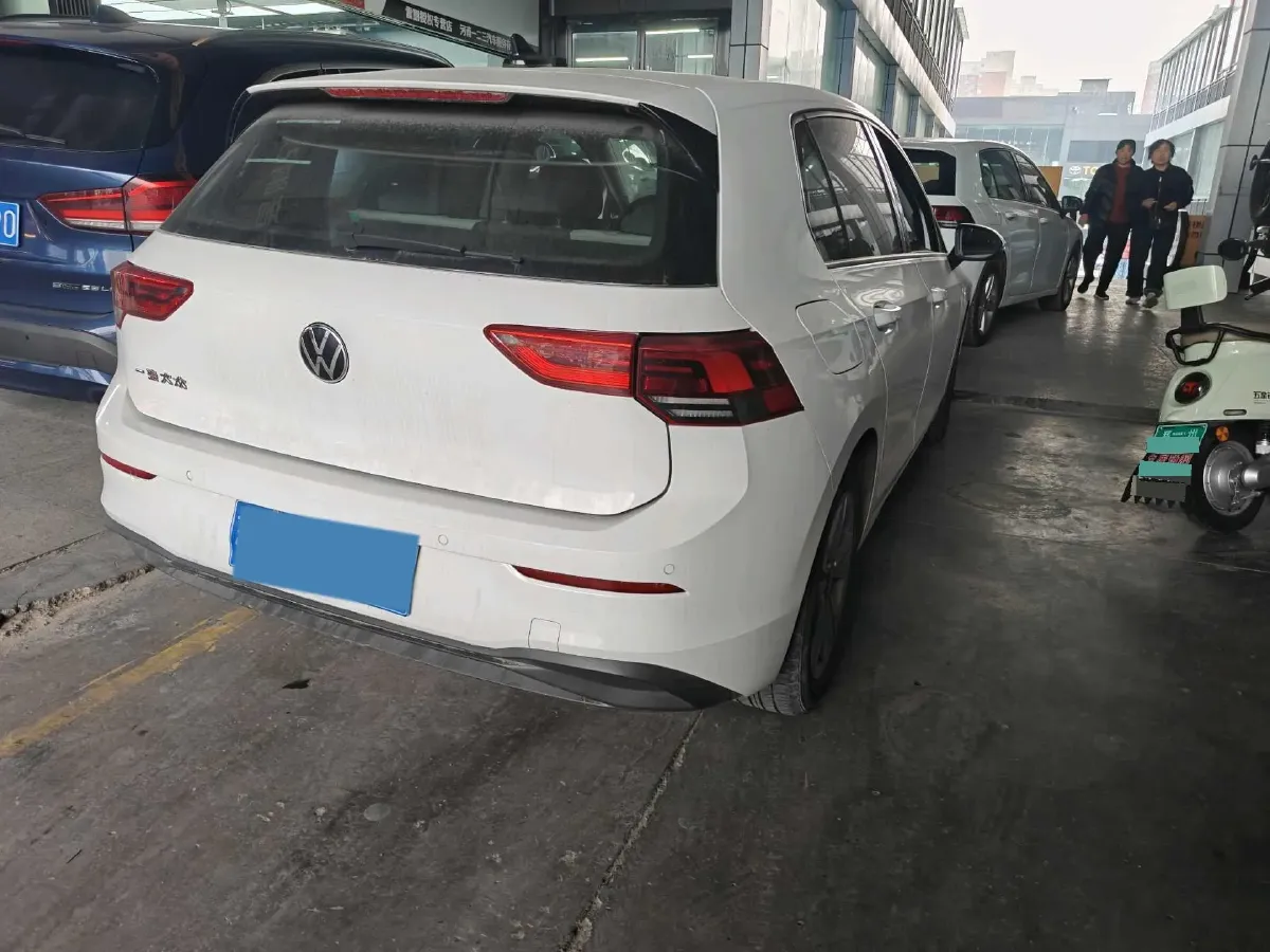 2023 Volkswagen Golf 1.2T 116HP L4 7DCT,autocango,china used car exporter,china ev exporter,chinese used car exporter,chinese used ev exporter
