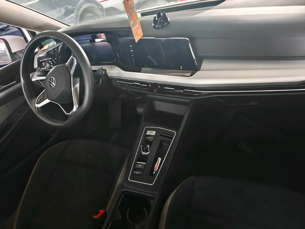 2023 Volkswagen Golf 1.2T 116HP L4 7DCT,autocango,china used car exporter,china ev exporter,chinese used car exporter,chinese used ev exporter