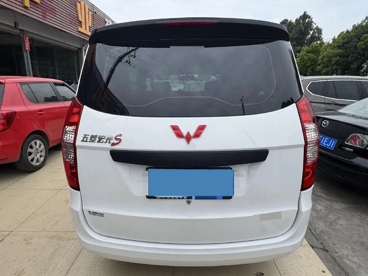 2021 Yema SiPaiKa 1.5L 109HP L4 5MT,autocango,china used car exporter,china ev exporter,chinese used car exporter,chinese used ev exporter