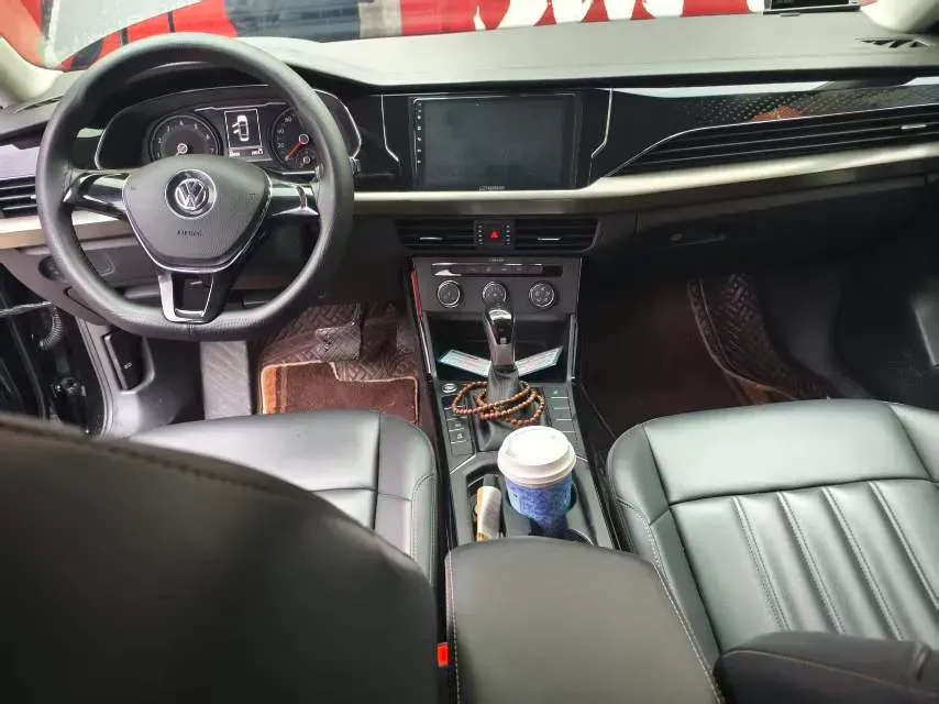 2019 Chevrolet Equinox 1.5T 180HP L4 6AT,autocango,china used car exporter,china ev exporter,chinese used car exporter,chinese used ev exporter