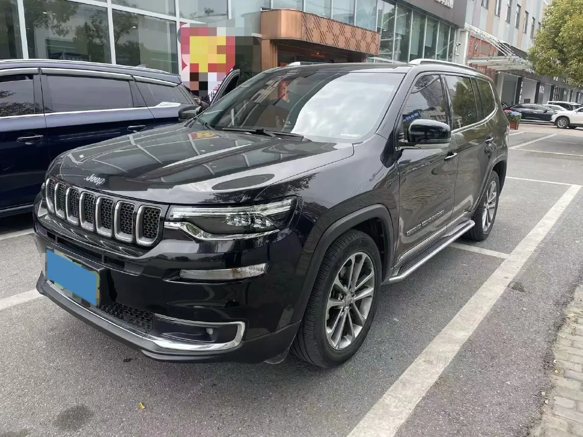2018 Jeep Grand Commander 2.0T 265HP L4 9AT,autocango,china used car exporter,china ev exporter,chinese used car exporter,chinese used ev exporter