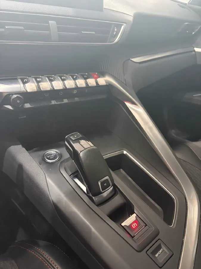 2018 Peugeot 4008 1.6T 167HP L4 6AT,autocango,china used car exporter,china ev exporter,chinese used car exporter,chinese used ev exporter