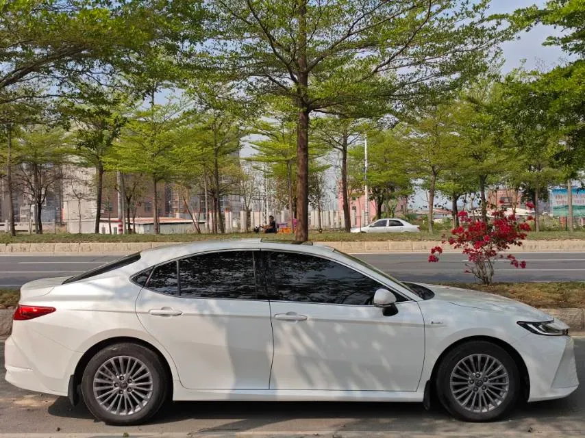 2024 Toyota Camry 2.0L 152HP L4 E-CVT Hybrid,autocango,china used car exporter,china ev exporter,chinese used car exporter,chinese used ev exporter